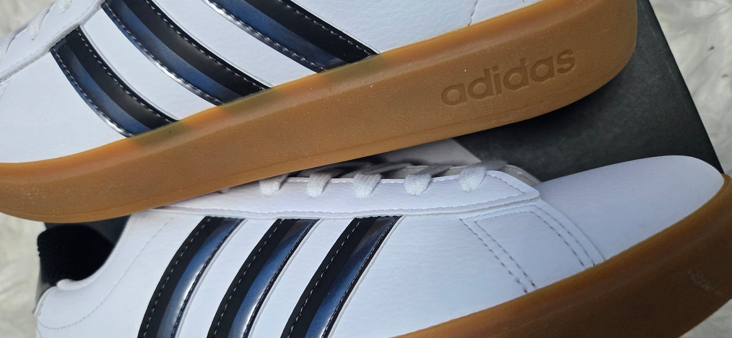 Grand Court Adidas (7.5 ) White