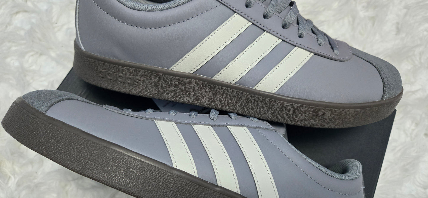 Court Base Adidas ( 9 )