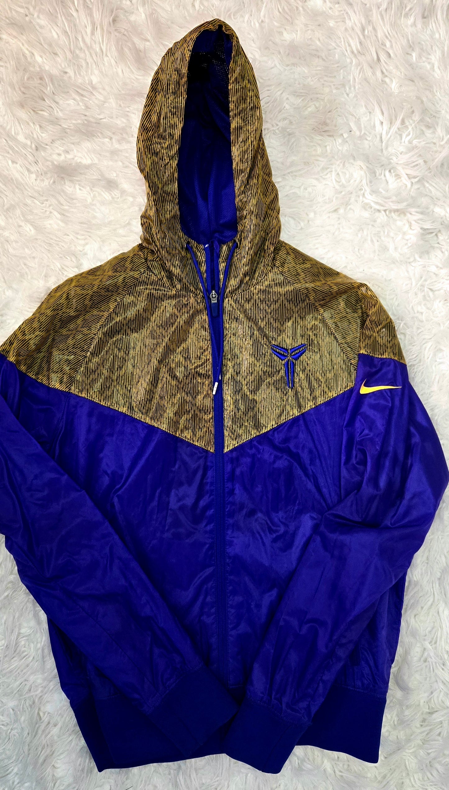 KB Hoodie Jacket ( M )