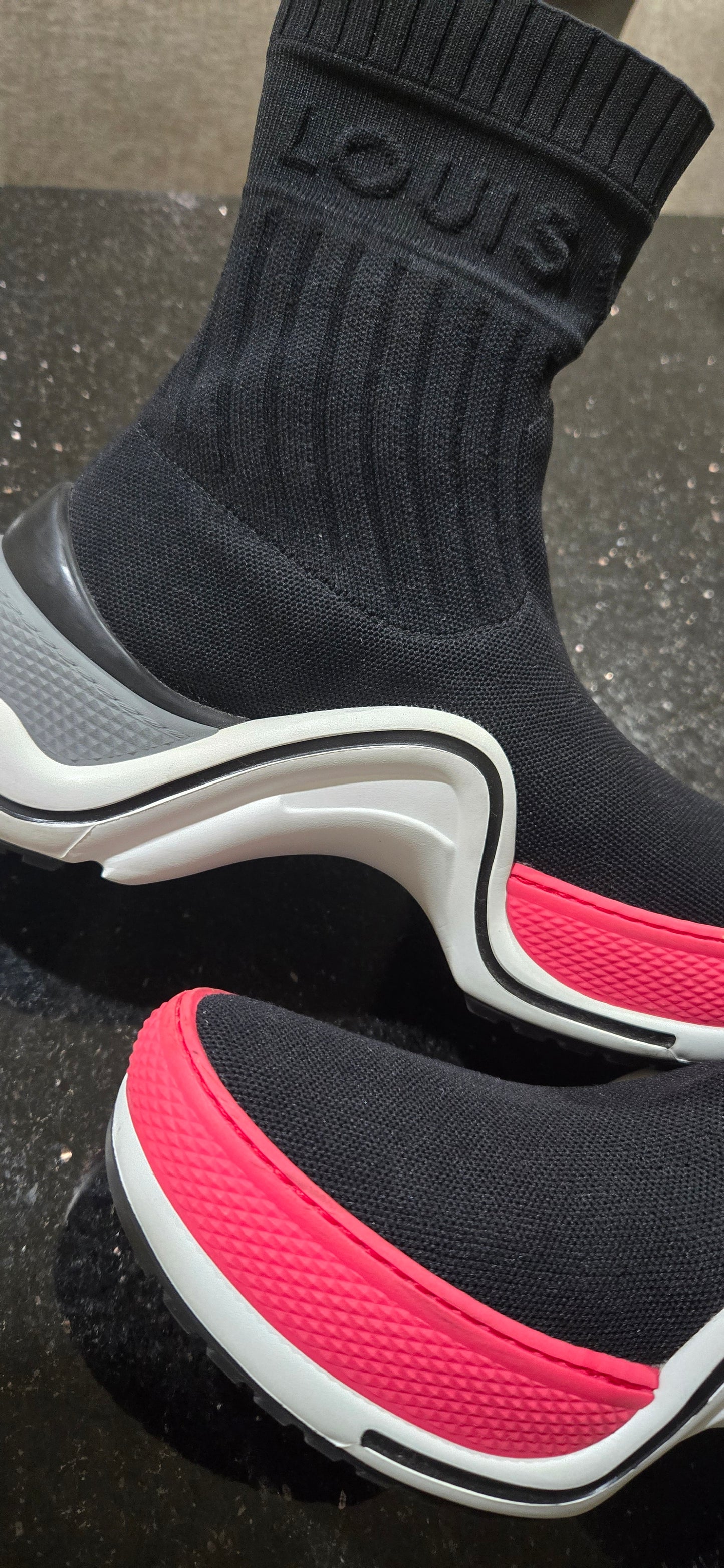 Louis Vuitton Stretch Archlight Sock Sneakers (7.5)